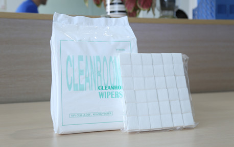 Lingettes non tissées pour salles blanches