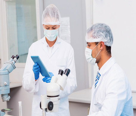 Normes de test des lingettes pour salles blanches pour les organisations ASTM, IEST et ISO